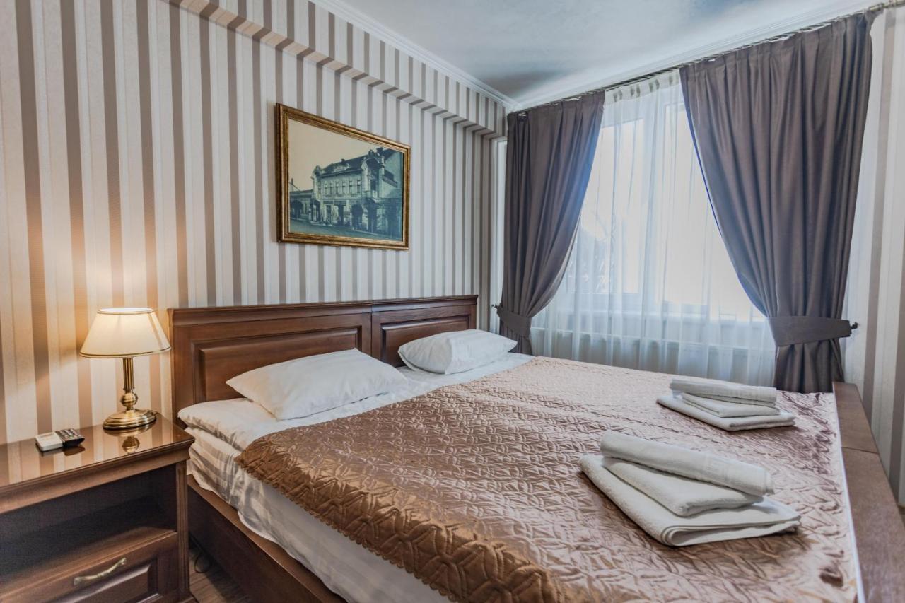 Guest House Villa Lamperti Dyyda Bagian luar foto