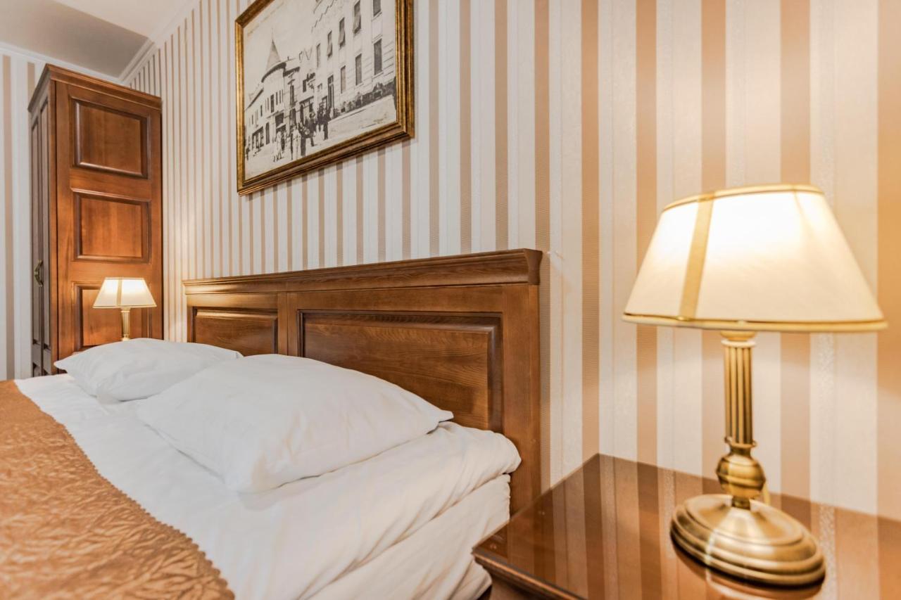 Guest House Villa Lamperti Dyyda Bagian luar foto