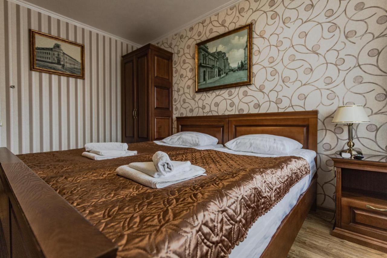Guest House Villa Lamperti Dyyda Bagian luar foto