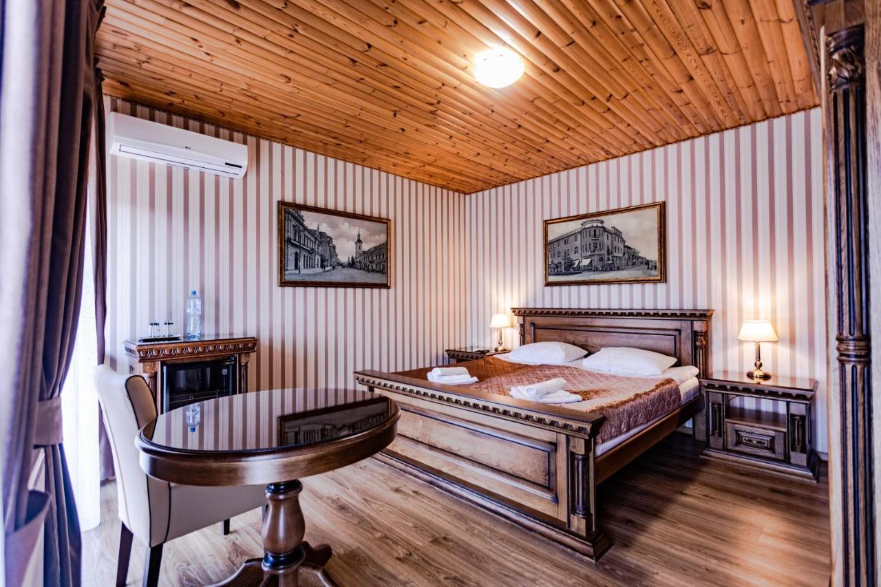 Guest House Villa Lamperti Dyyda Bagian luar foto